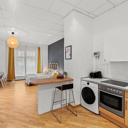 Holiday 33 Apartment J Prenzlauerberg Берлин Екстериор снимка