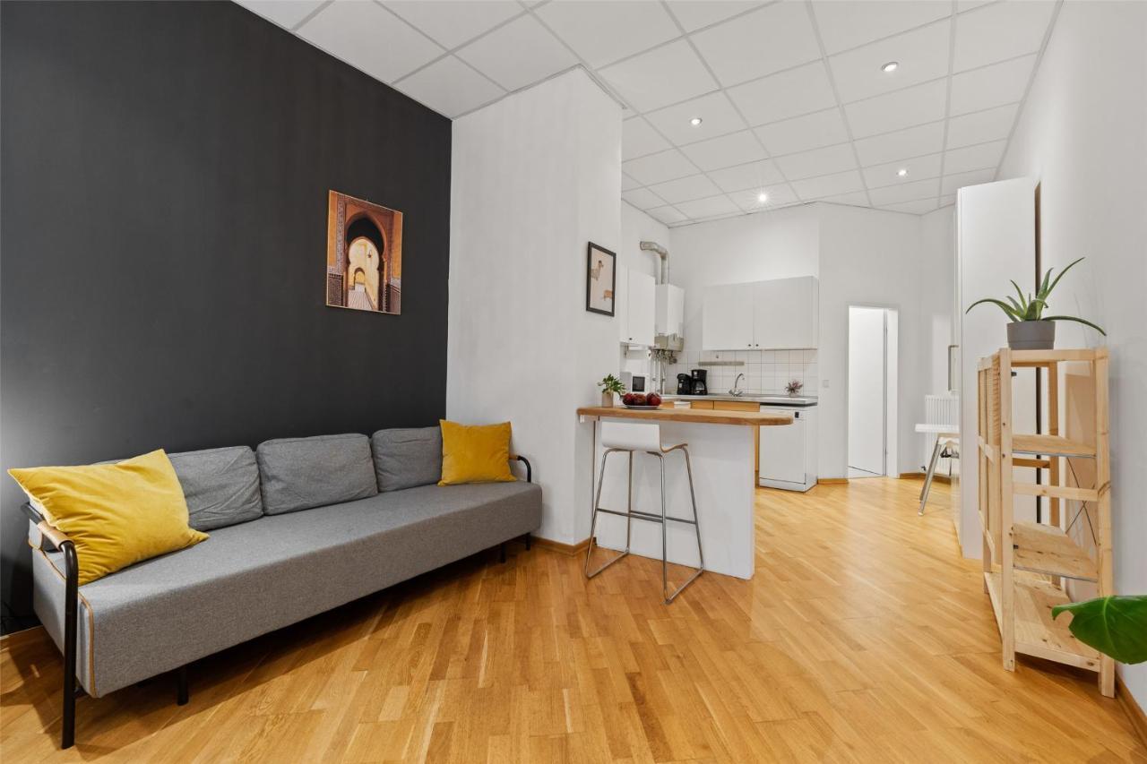 Holiday 33 Apartment J Prenzlauerberg Берлин Екстериор снимка