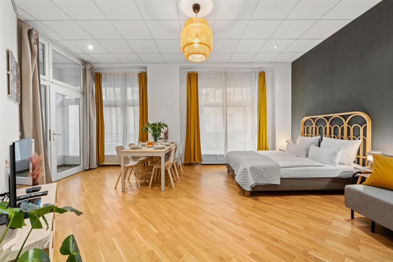 Holiday 33 Apartment J Prenzlauerberg Берлин Екстериор снимка